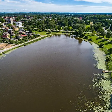 Lakeview In Apartamento *