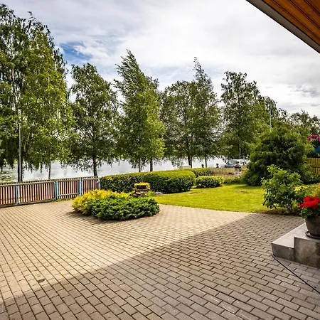 Lakeview In Viljandi * Viljandi (Viljandimaa)